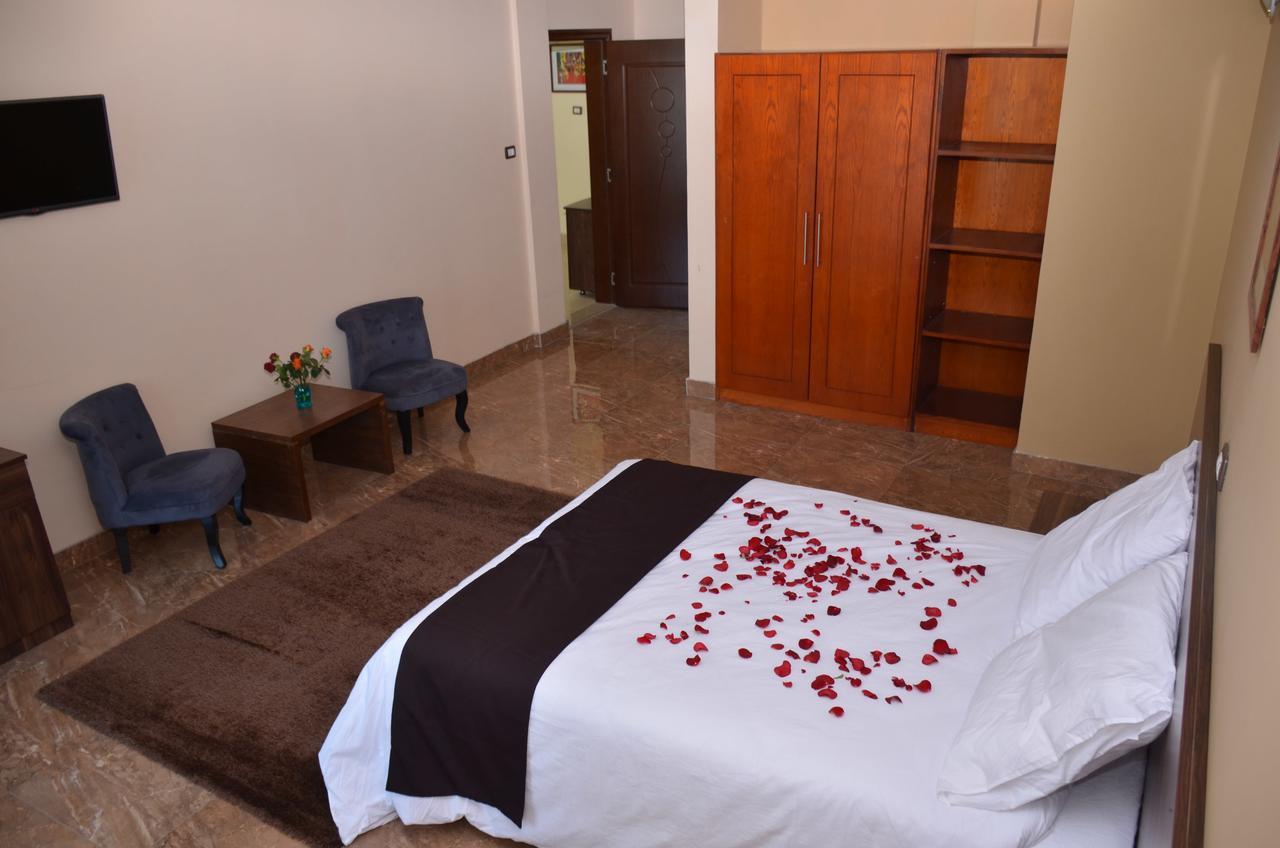 Melodie Hotel Addis Ababa Bagian luar foto