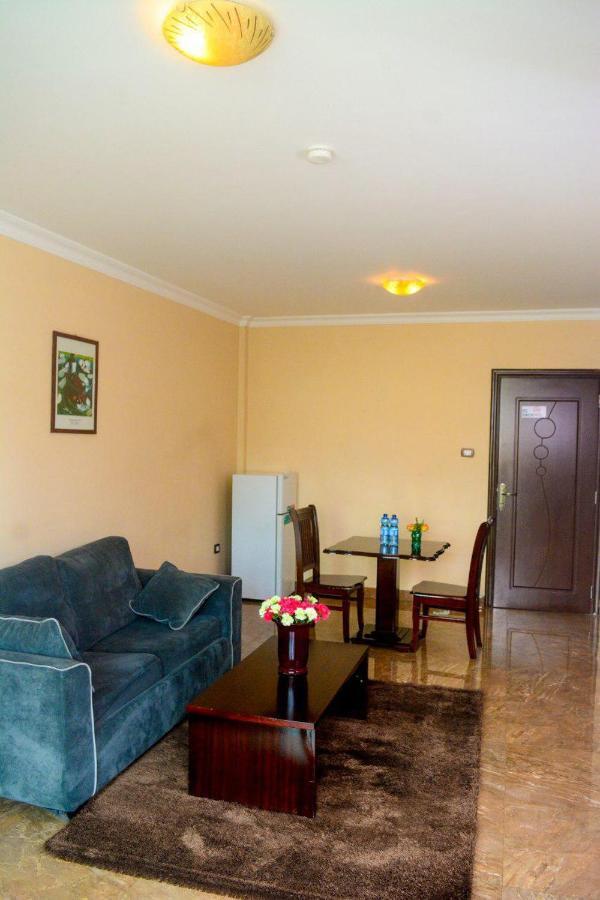 Melodie Hotel Addis Ababa Bagian luar foto